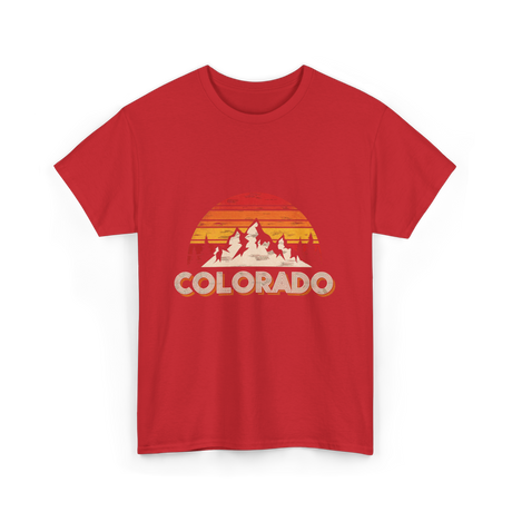 Colorado Retro Mountains Nature Hiking T-Shirt - Red