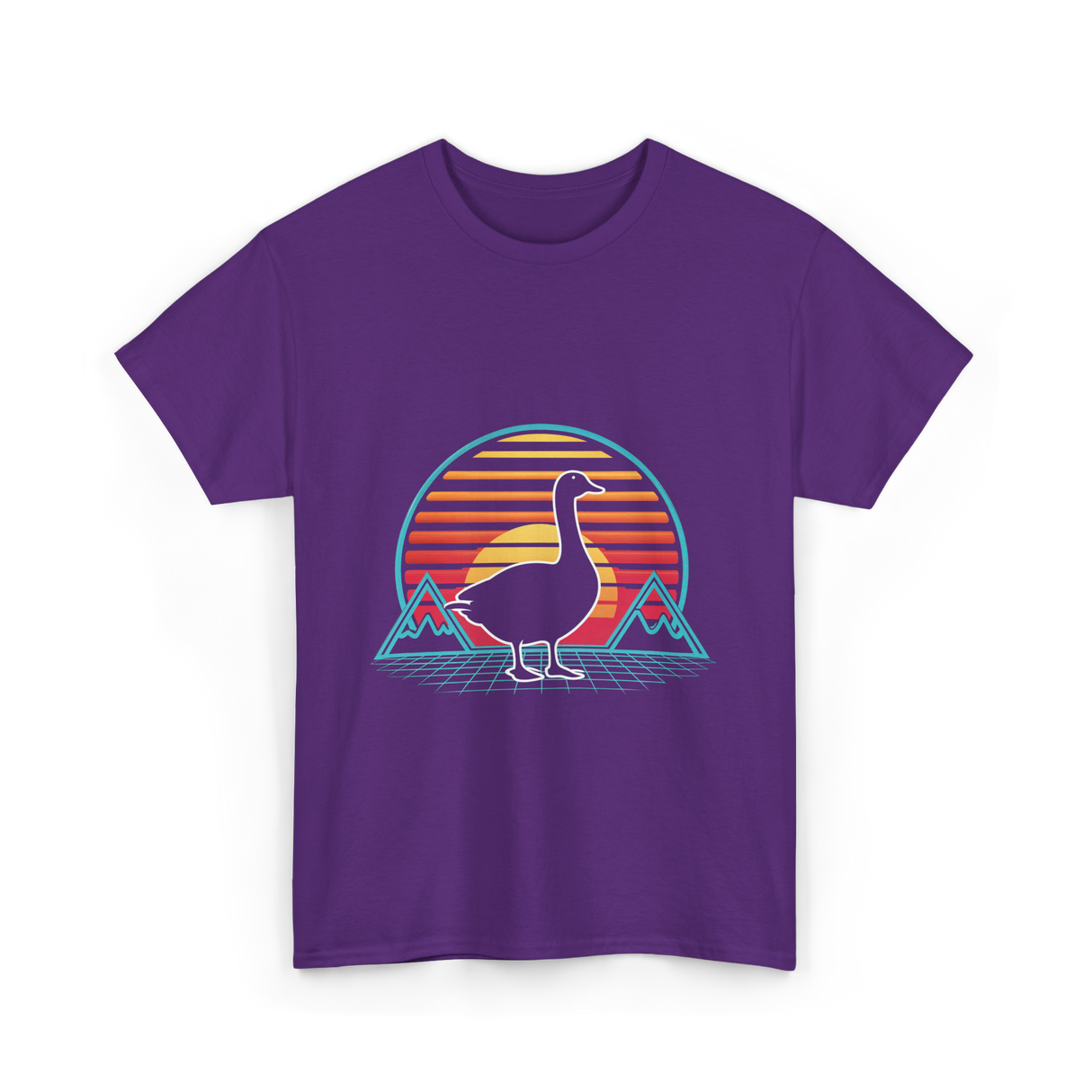 Goose Retro Vintage Animal Lover T-Shirt - Purple