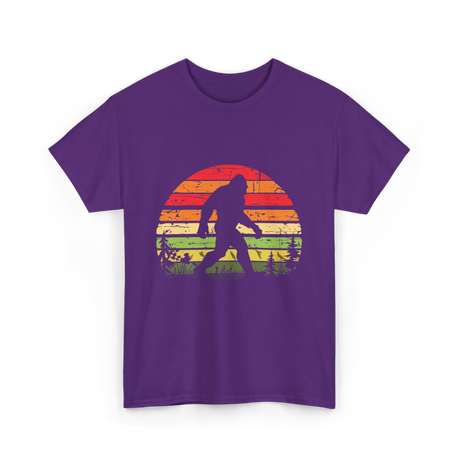 Bigfoot Retro Sasquatch Bigfooting T-Shirt - Purple