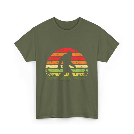 Bigfoot Retro Sasquatch Bigfooting T-Shirt - Military Green