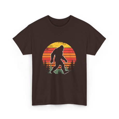 Bigfoot Silhouette Sasquatch Hunter T-Shirt - Dark Chocolate