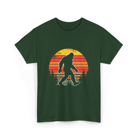 Bigfoot Silhouette Sasquatch Hunter T-Shirt - Forest Green