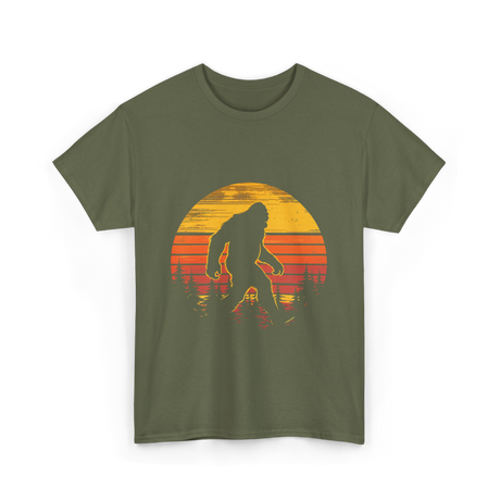 Bigfoot Silhouette Sasquatch Nature T-Shirt - Military Green