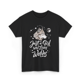 Just A Girl Who Loves Wolves Wolf T-Shirt - Black