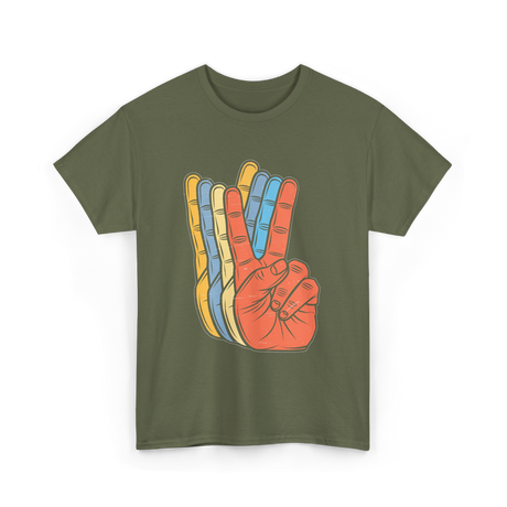 Peace Hand Sign Vintage Retro T-Shirt - Military Green
