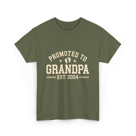 Promoted to Grandpa Grandparents Announcement T-Shirt - Military Green