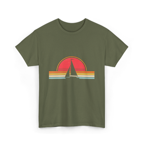 Vintage Sailing Boat Sailing T-Shirt - Military Green