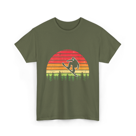 Vintage Sunset Snowboarding Snowboarder T-Shirt - Military Green
